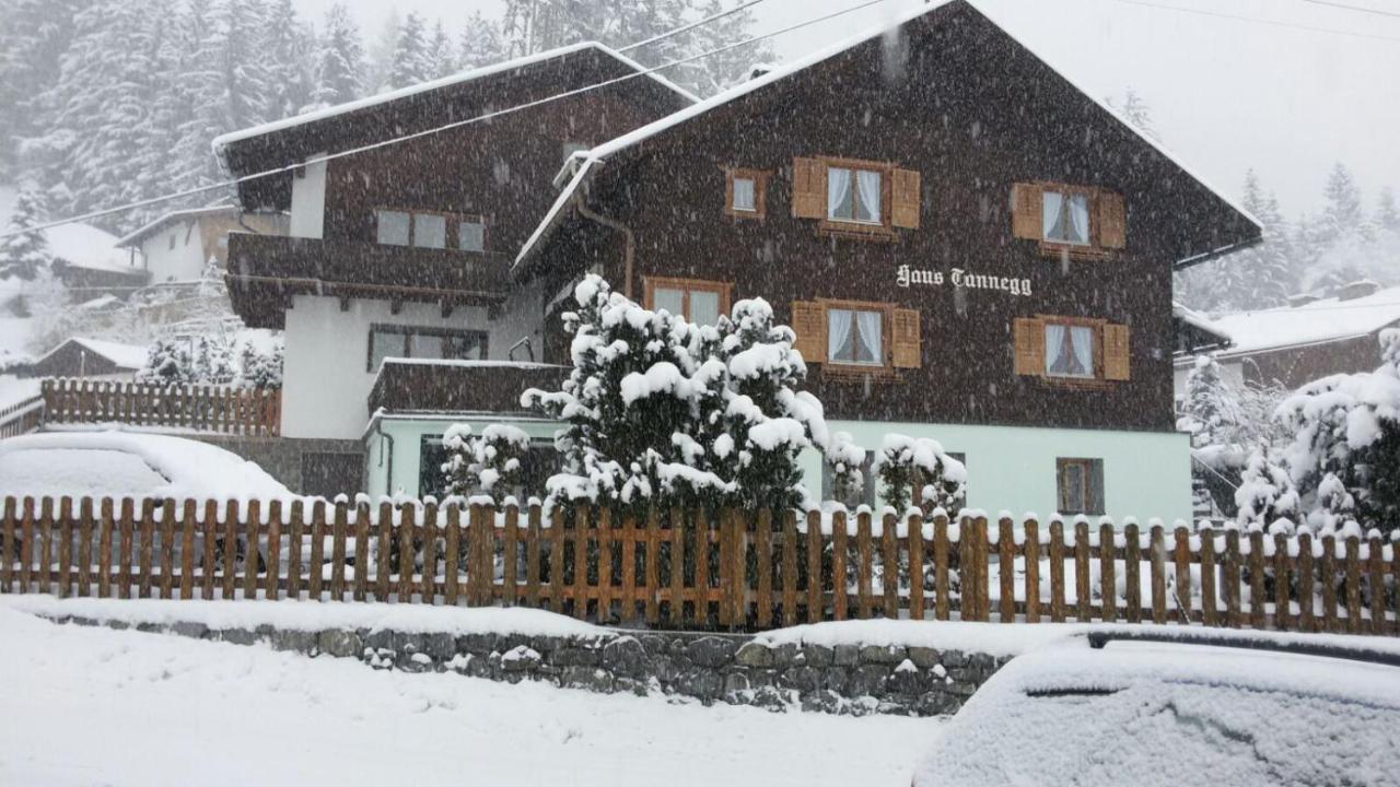 Haus Tannegg Bed & Breakfast Pettneu am Arlberg Ngoại thất bức ảnh