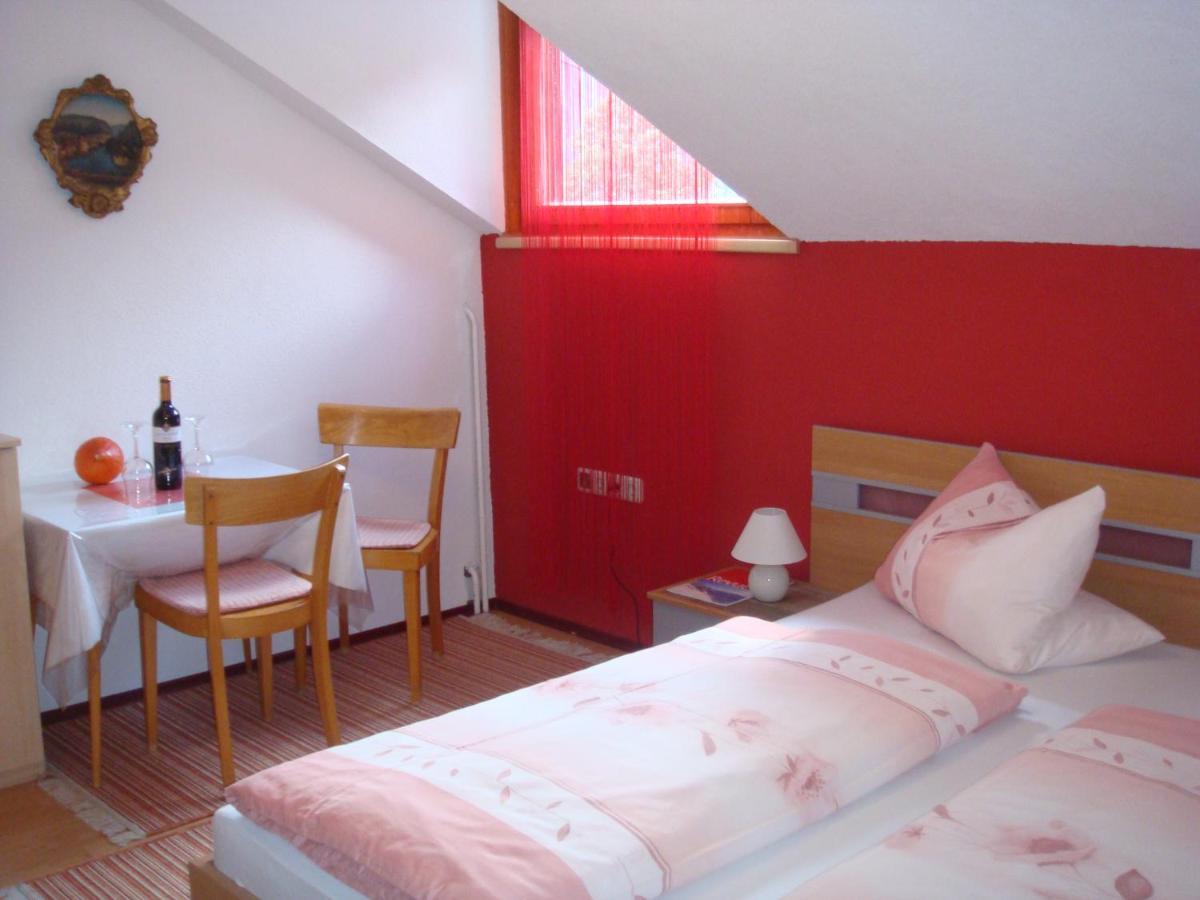 Haus Tannegg Bed & Breakfast Pettneu am Arlberg Ngoại thất bức ảnh