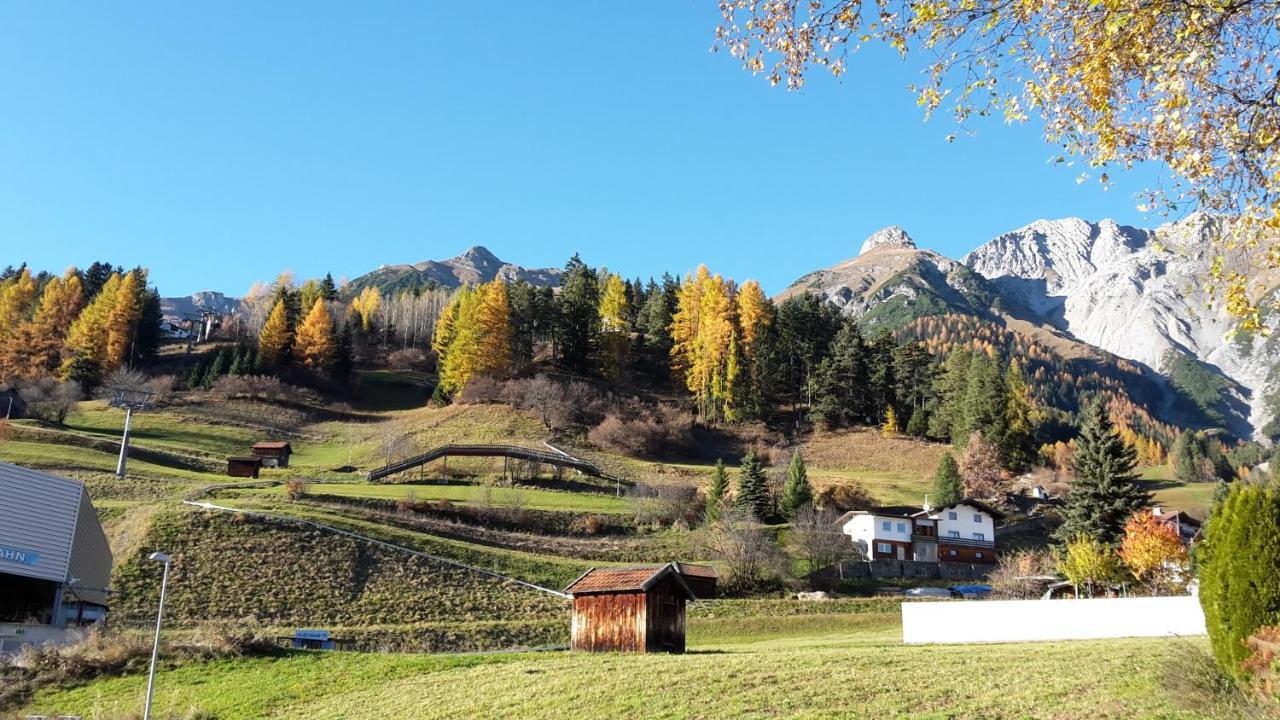 Haus Tannegg Bed & Breakfast Pettneu am Arlberg Ngoại thất bức ảnh